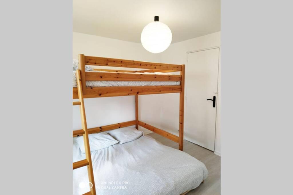Maison Montfermeilloise Entre Paris Et Disneyland Bagian luar foto
